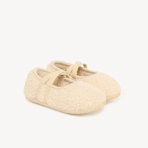 Zapatillas de bebé niña en rizo 