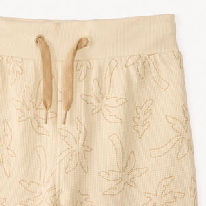 Conjunto de 2 piezas: camiseta + pantalón corto de tejido de panal con estampado de palmeras niño. 