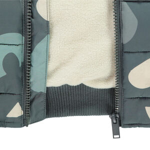 Chaqueta acolchada de sherpa con estampado arty para niño  Main Chaqueta acolchada de sherpa con estampado arty para niño