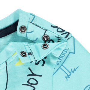 Camiseta manga corta estampado fantasía 