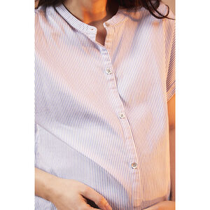 Camisa de embarazo de manga corta a rayas de gasa 