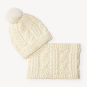 Ensemble bonnet et snood fille en tricot à torsades avec pompon 
