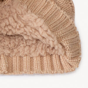 Gorro con pompón de punto para bebé niña 