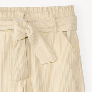 Pantalón ancho de pana y con cinturón para niña 