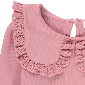 Camiseta manga larga acanalada con cuello bordado para niña 