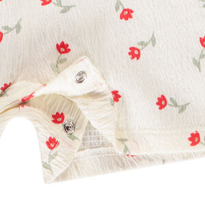 Pelele corto con volantes y estampado de flores para niña 