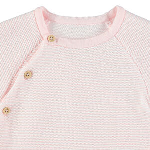 Chaleco de algodón orgánico de punto grueso con botones 