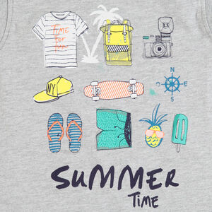 Conjunto de camiseta sin mangas y bermudas a rayas para el verano 