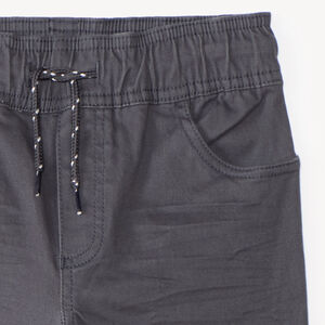 Pantalón jogger de tela para niño 