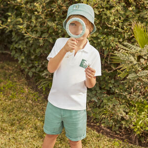 Polo de manga corta liso con estampado de vacaciones para niño 