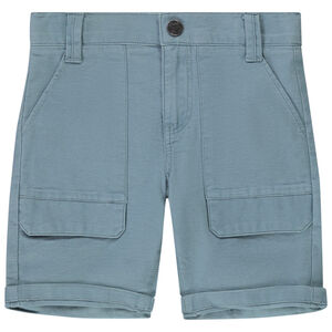 Bermudas lisas con apliques y solapas para niño 