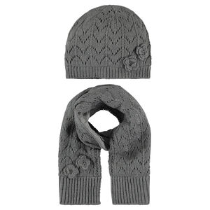 Ensemble bonnet et écharpe en tricot avec fleurs cousues devant 