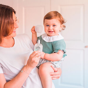 Pack de colonia sin alcohol Baby Cologne 100 ml + 50 ml y peluche 