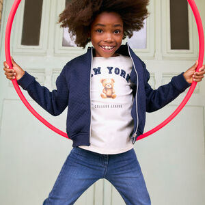 T-shirt manches longues ourson avec broderie pour fille  Main T-shirt manches longues ourson avec broderie pour fille