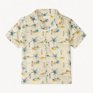 Camisa de manga corta con estampado tropical para niño 