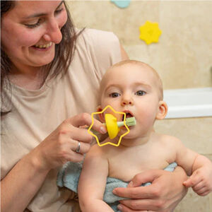 Cepillo de dientes evolutivo de silicona 6M+ 