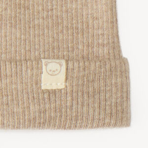 Gorro de nacimiento de canalé liso 
