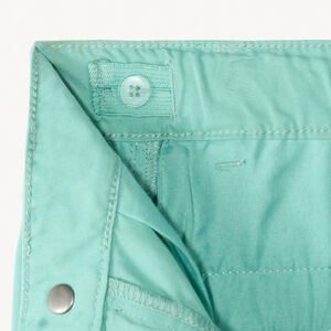 Bermudas de tela lisos con cinturón de lazo niño. 
