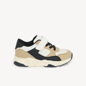 Zapatillas deportivas de bebé niño con velcro en color beige y negro 