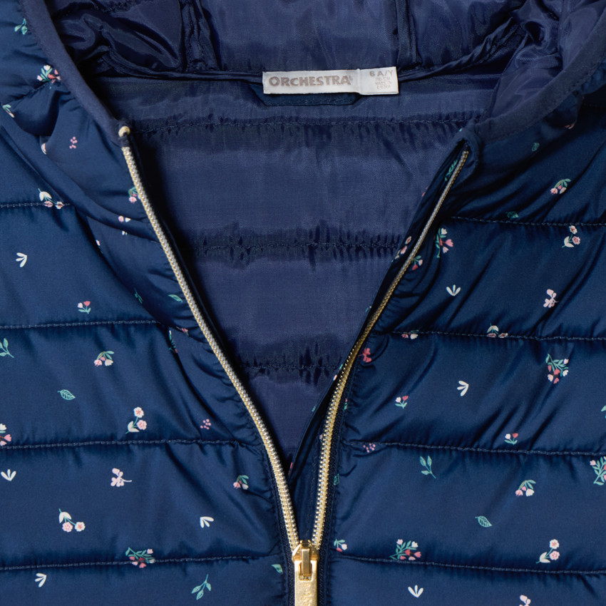 Chaqueta acolchada con estampado de flores para niña 