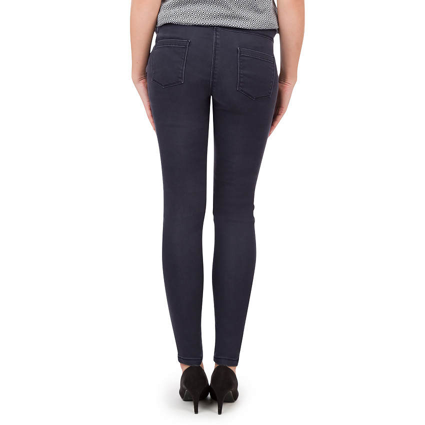 Jean de embarazo corte slim 