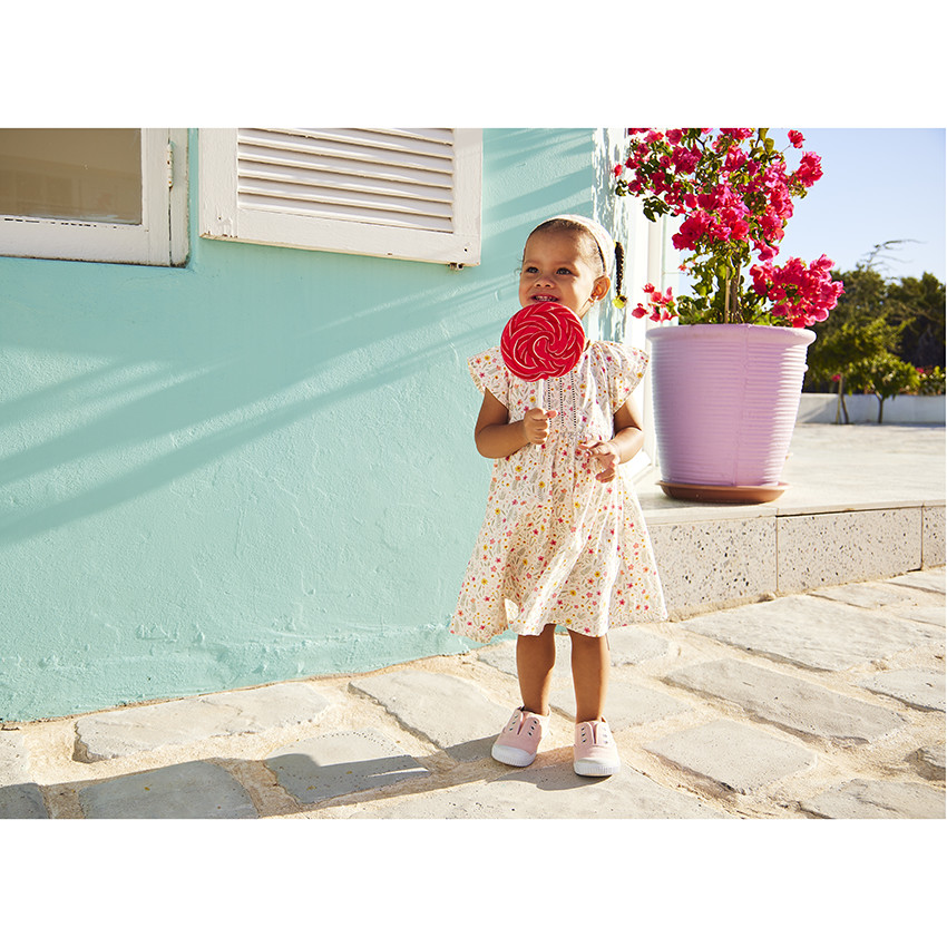 Vestido de popelina con estampado floral para niña 