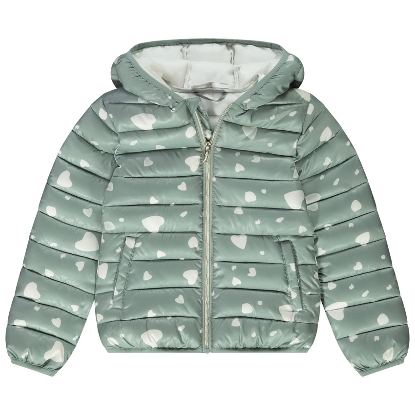 Plumífero ligero con capucha y estampado de corazones para niña 