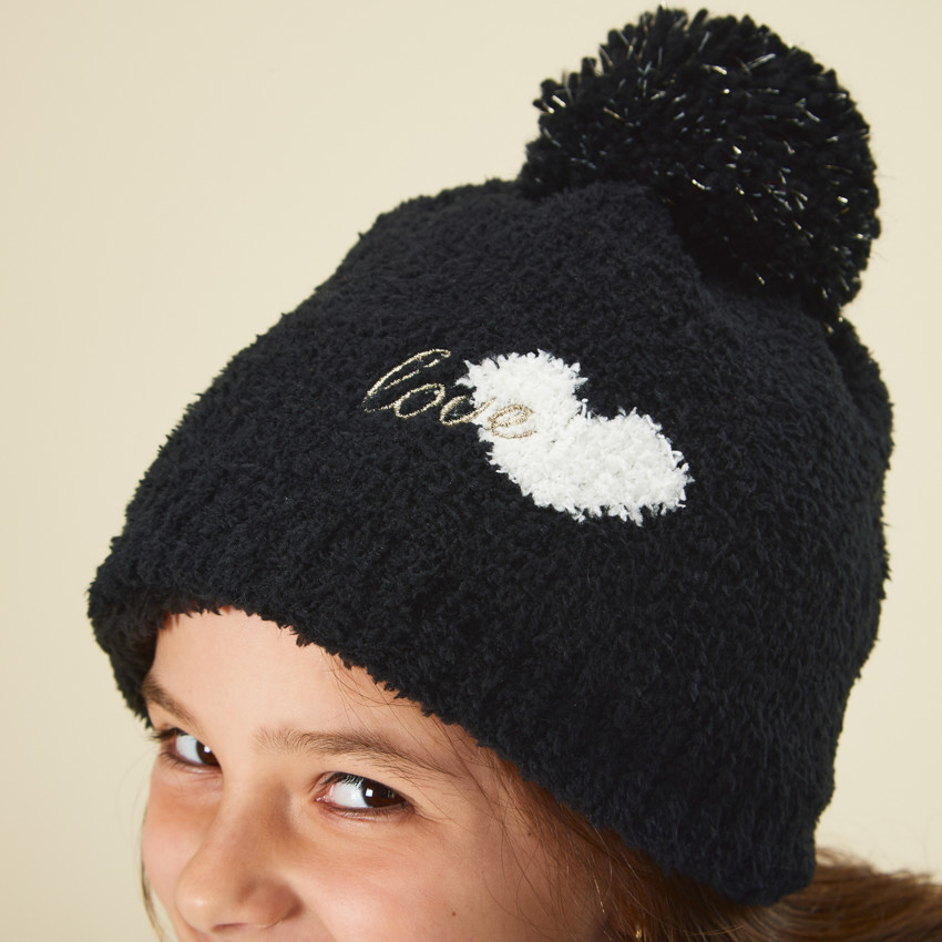 Conjunto gorro + bufanda de punto con bordados para niña 