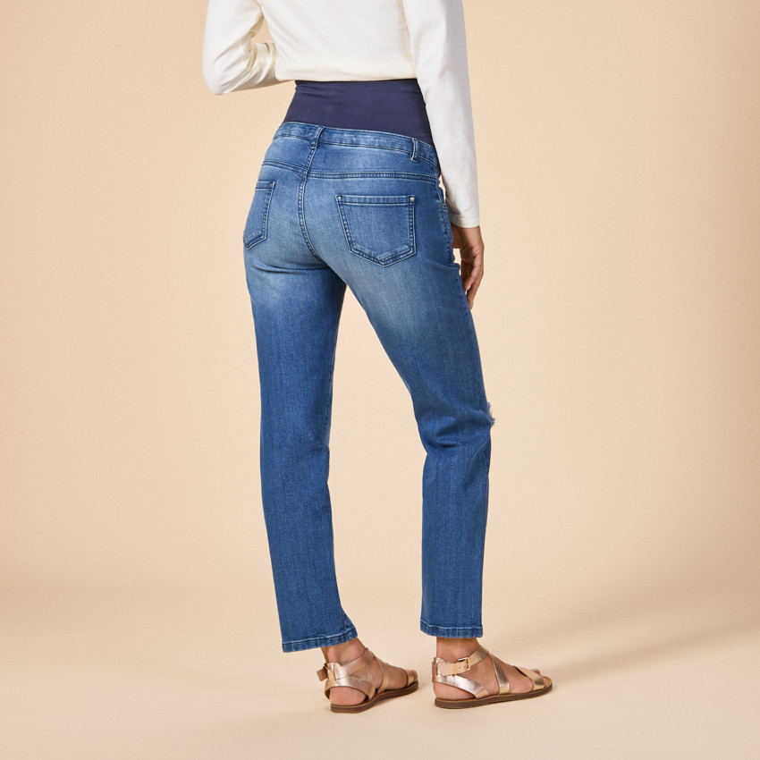 Jean boyfriend de grossesse effet used avec bandeau haut 