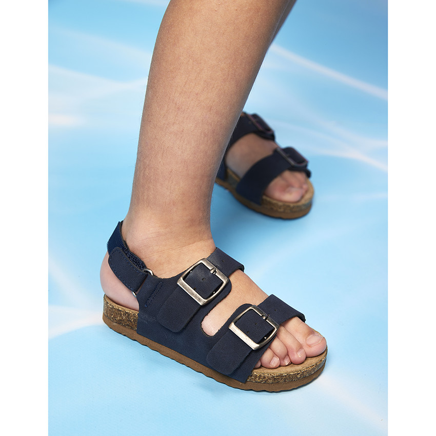 Sandalias con doble hebilla y tira de velcro para niño 