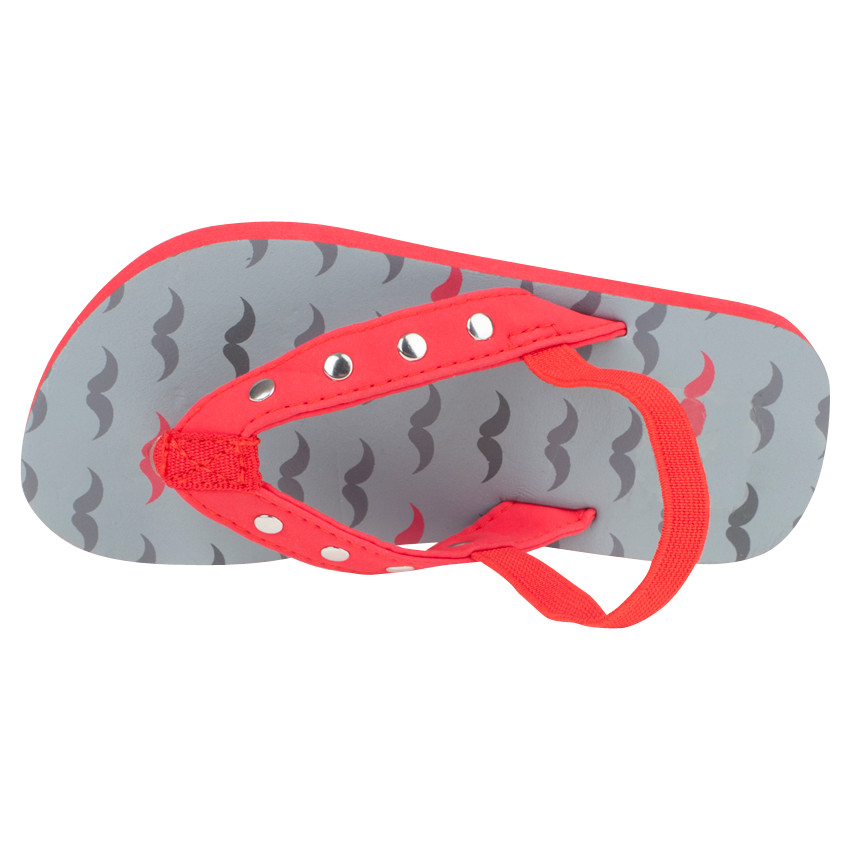 Chanclas con estampado con tachuelas con fantasía 