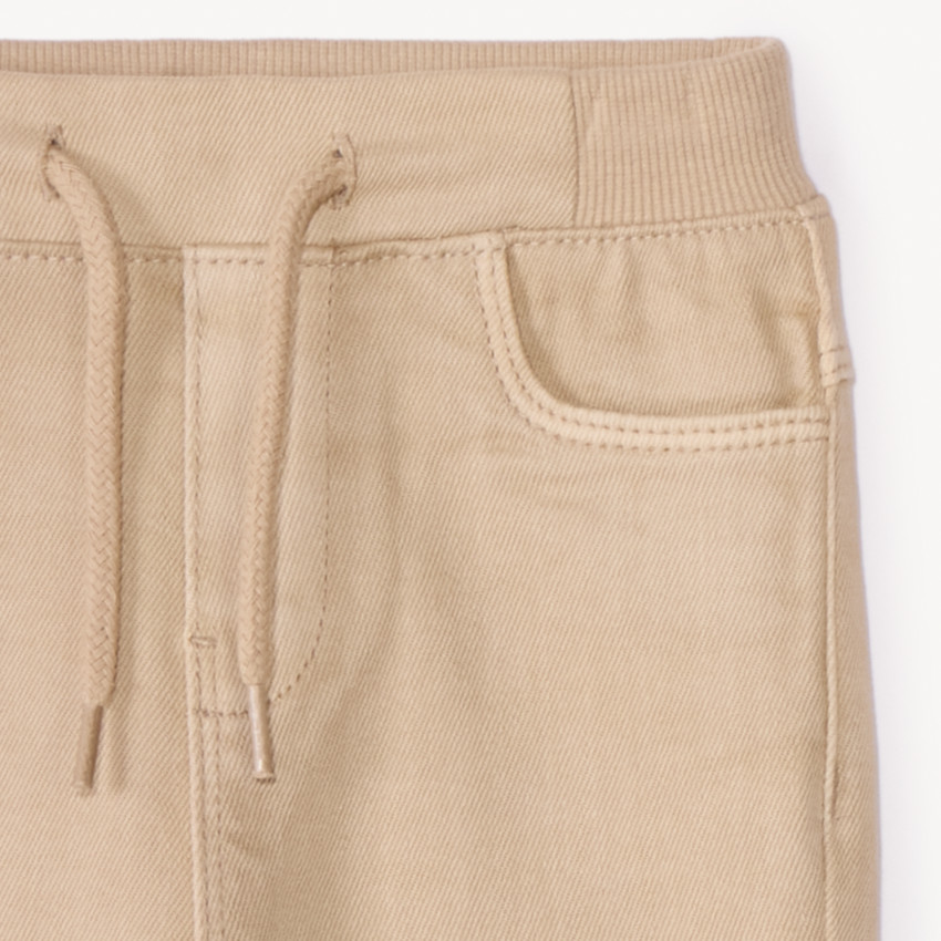 Jean recto con bolsillo de oso para bebé niño 