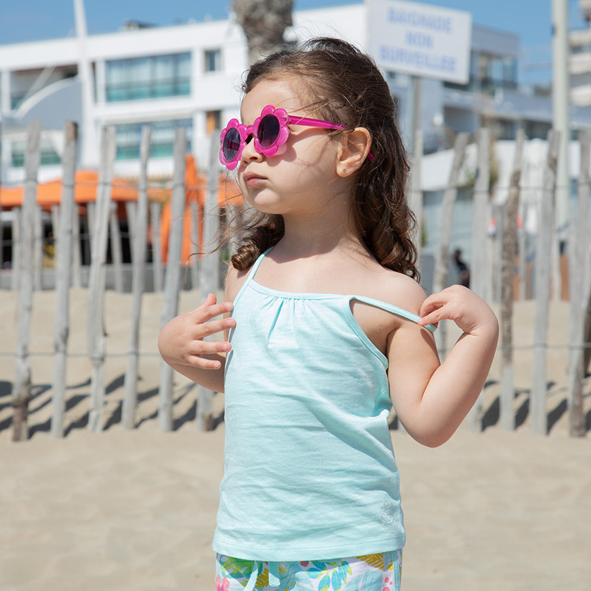 Lote de 3 camisetas sin mangas unis para niña. 