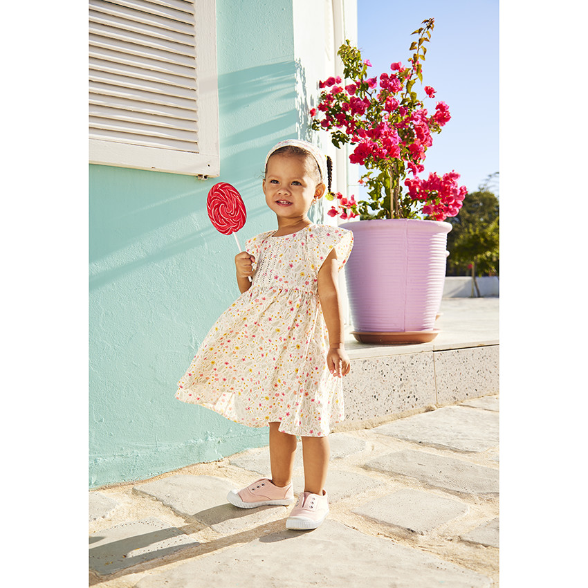 Vestido de popelina con estampado floral para niña 