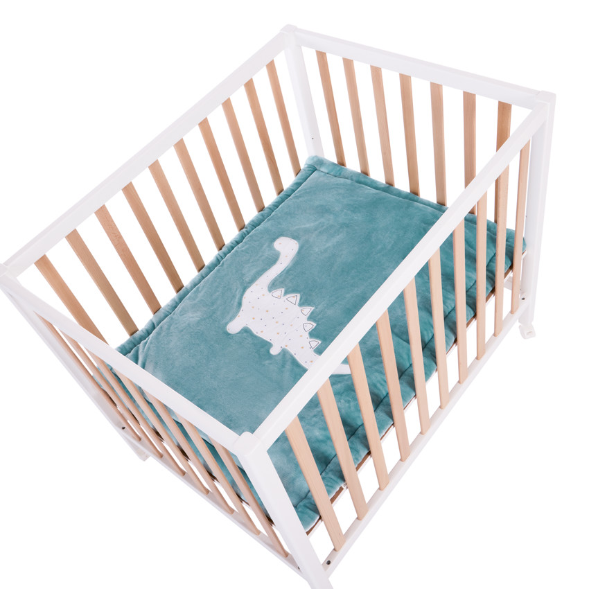 Alfombra de parque bicolor 70 x 95 cm con estampado de dinosaurios 