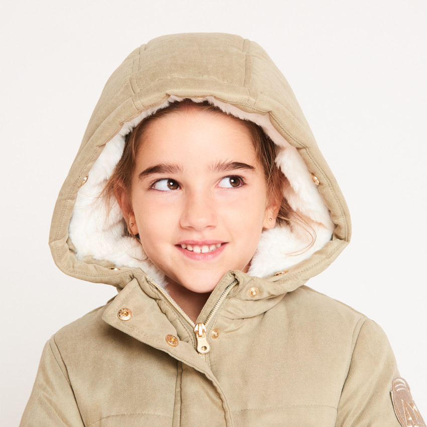 Parka impermeable con capucha y efecto de pelo sintético para niña 