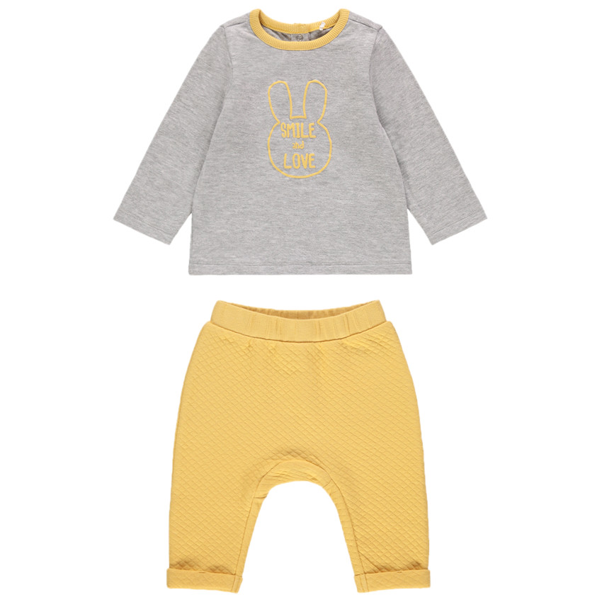 Conjunto con camiseta de manga larga estampada y pantalón de malla fantasía  Additional Conjunto con camiseta de manga larga estampada y pantalón de malla fantasía