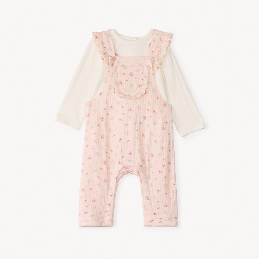 Conjunto de 2 piezas con overol estampado para niña. 