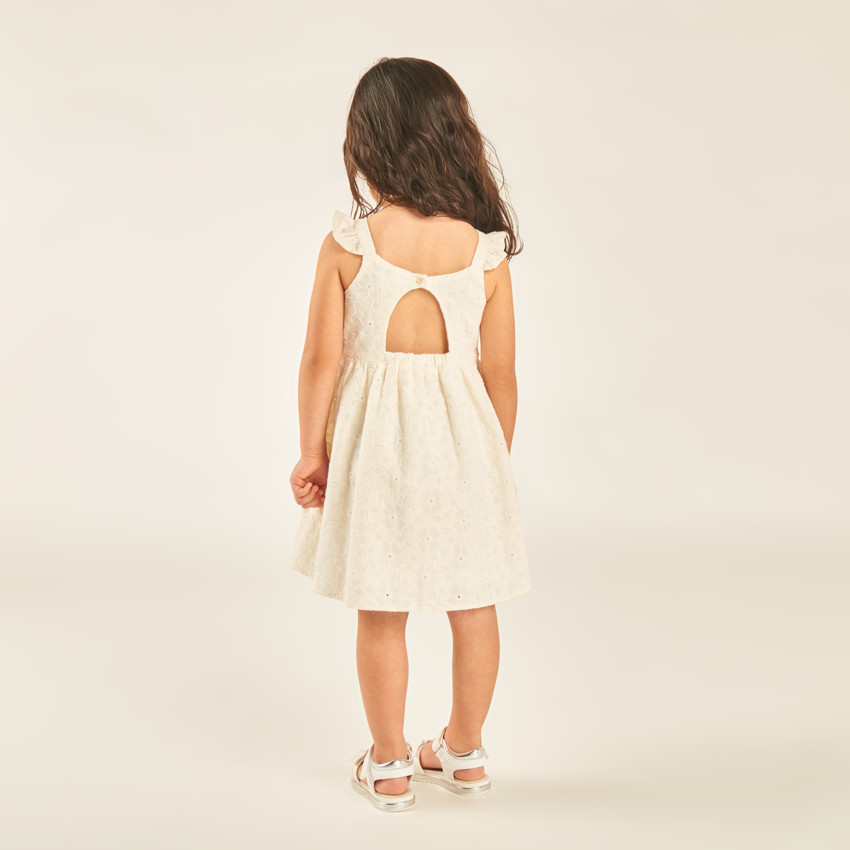 Vestido de tirantes de bordado inglés con espalda descubierta para niña. 