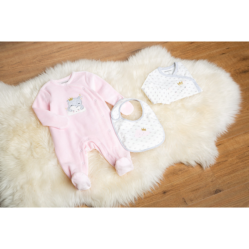 Juego para recién nacido con pijama de terciopelo, body de manga larga y babero  Additional Juego para recién nacido con pijama de terciopelo, body de manga larga y babero