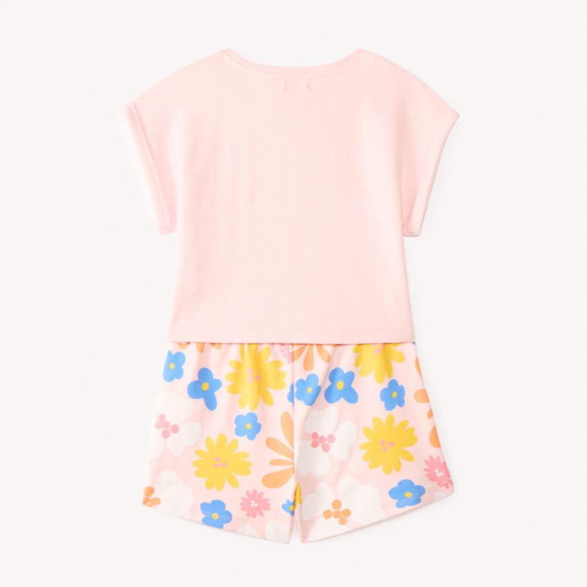 Conjunto corto de 2 piezas con estampado floral para niña. 
