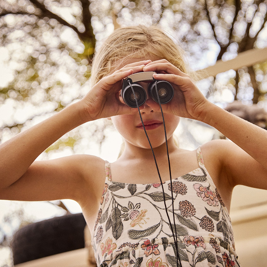 Vestido largo de doble gasa con estampado floral para niña 