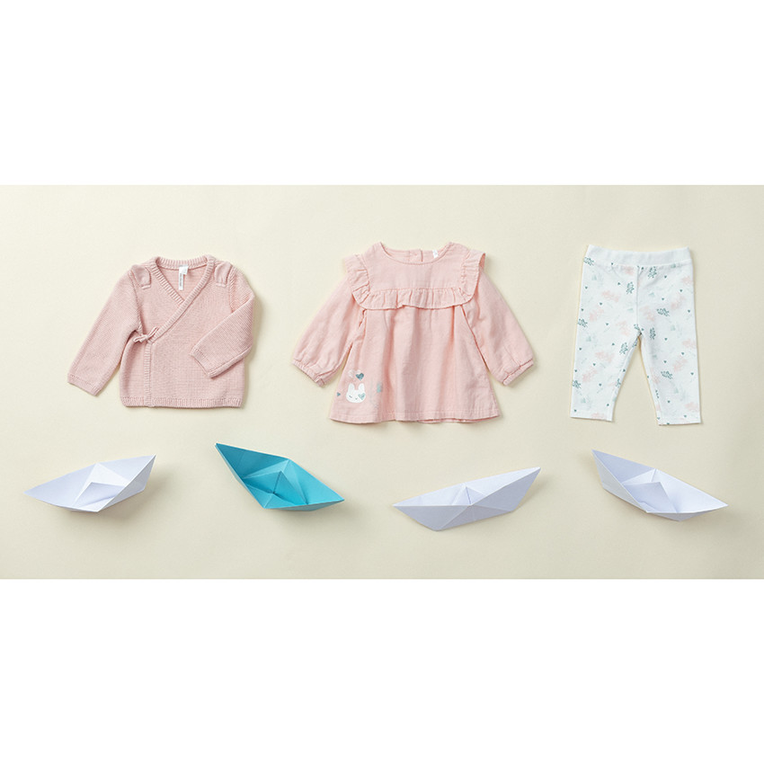 Chaqueta de punto con orejas en relieve  Additional Chaqueta de punto con orejas en relieve