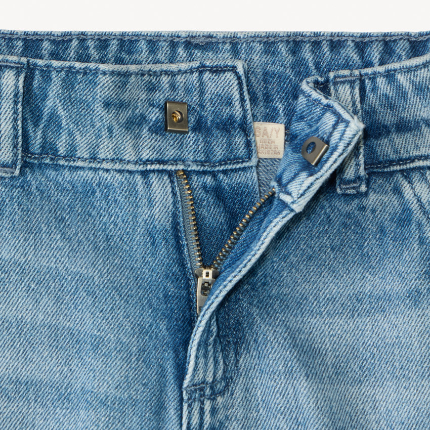 Bermudas estilo cargo de denim para niño 