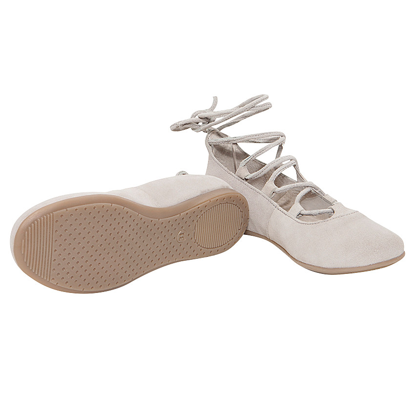 Manoletinas de cuero de antelina con lazada 