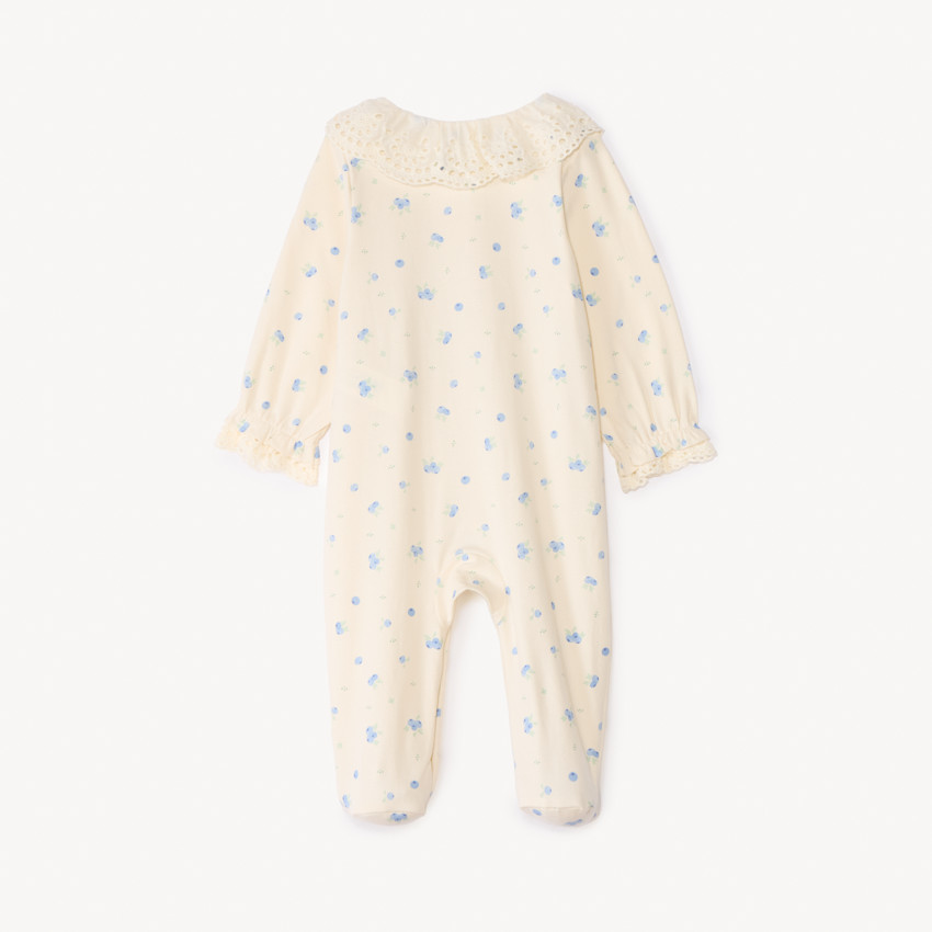 Pijama impreso de arándanos con cuello de tipo claudine bordado para niña bebé. 