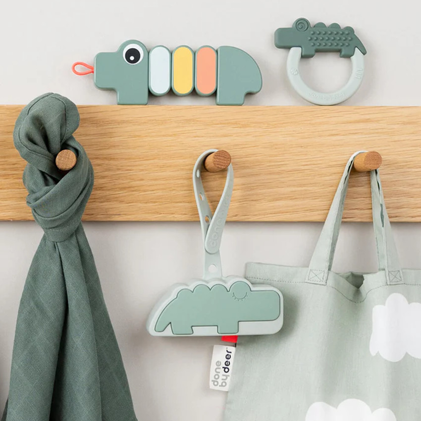 Portachupetes de silicona Croco verde 