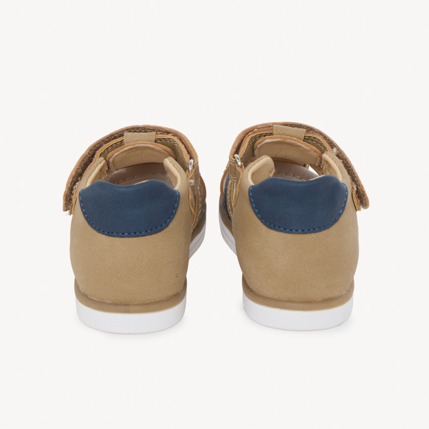 Sandalias cerradas de velcro bicolor para bebé niño 