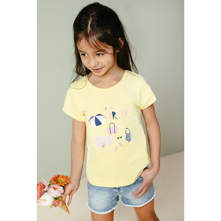 Pantalón corto de vaquero efecto usado con franjas   