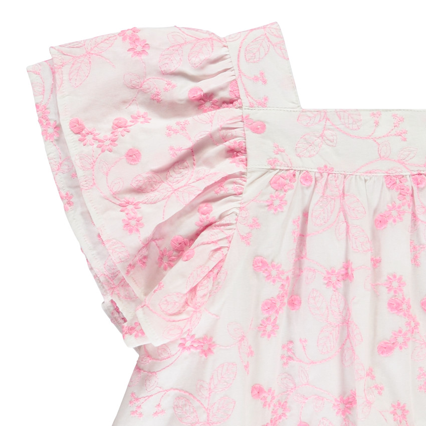 Vestido de manga corta en bordado inglés para niña.  Additional Vestido de manga corta en bordado inglés para niña.